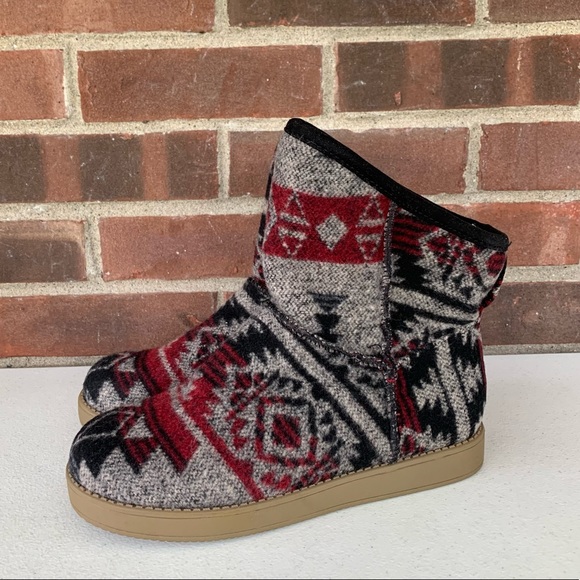 Indigo Rd. Women’s Ashley Fabric Ankle Boots Cold, Blue-multi, Size US 6.5 W NEW - Picture 4 of 9